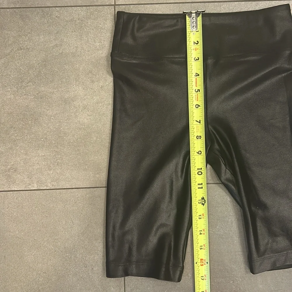 Koral Glossy Bike Shorts - Picture 7 of 9
